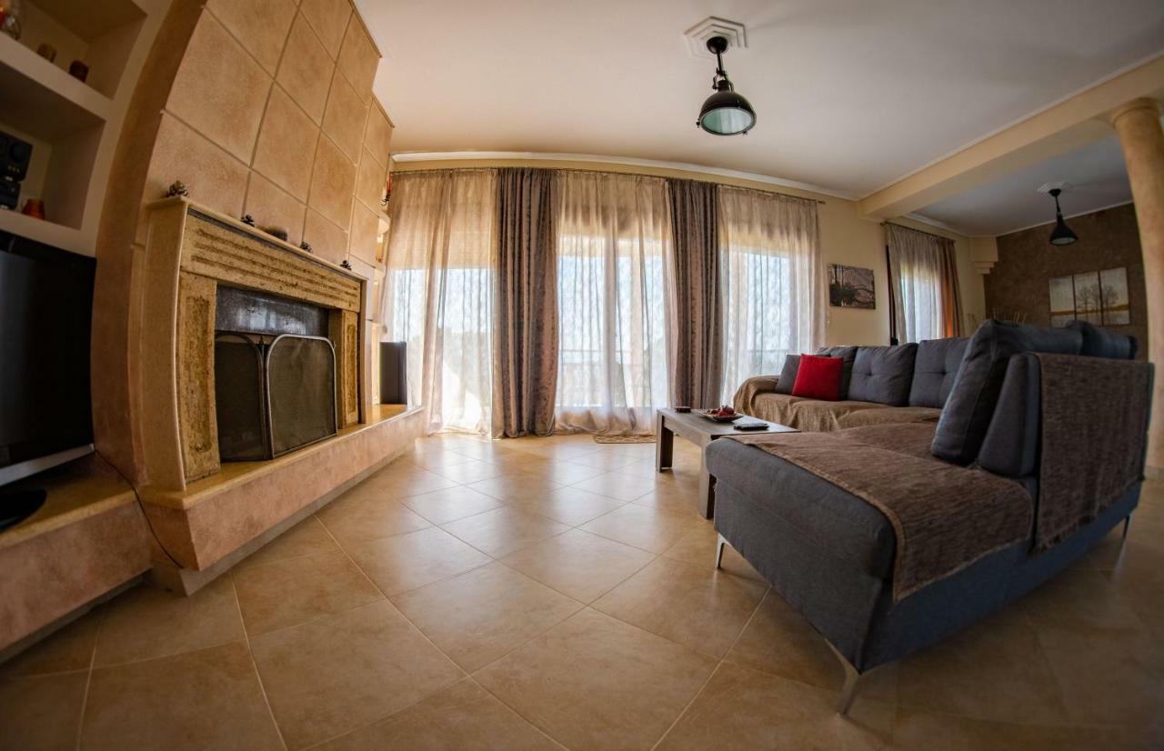 Luxury Villa Thea Volos Eksteriør bilde